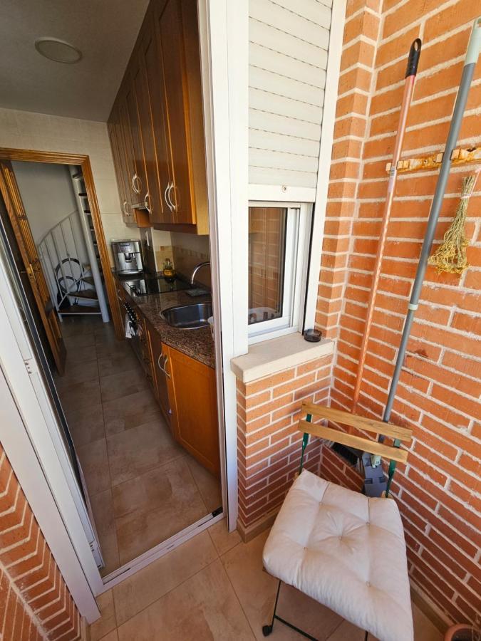Atico Pola Apartment ซานตาโปลา ภายนอก รูปภาพ