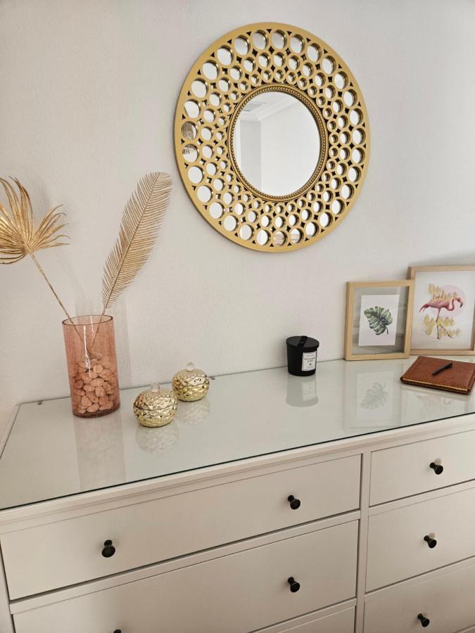Atico Pola Apartment ซานตาโปลา ภายนอก รูปภาพ
