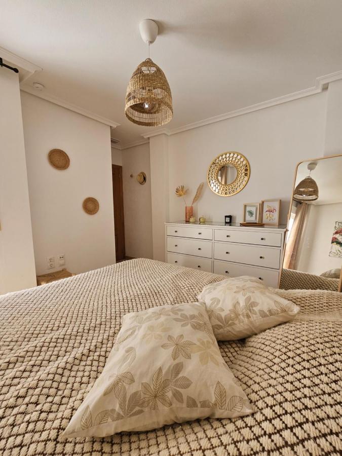 Atico Pola Apartment ซานตาโปลา ภายนอก รูปภาพ